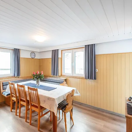 Dom wakacyjny In Montafon Nahe Skiliften St. Gallenkirch